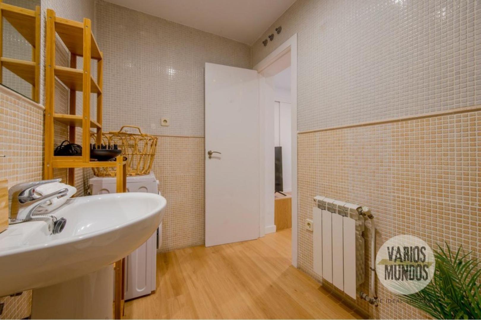 Aventura 3 En Sol, Ven A Concepcion Jeronima Appartement